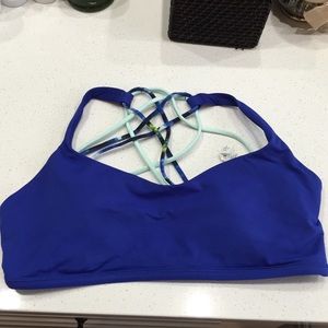 Lululemon free to be wild bra