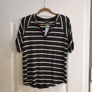 Market and Spruce dark grey roll sleeve top