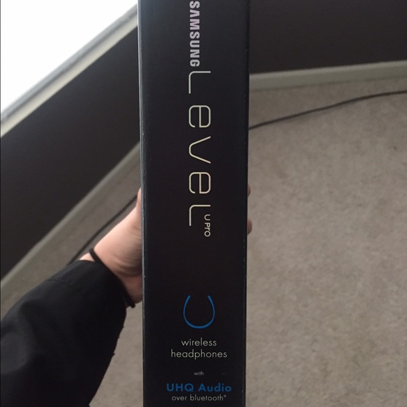 SOLD Samsung Level UPro Wireless Headphones - Picture 3 of 4