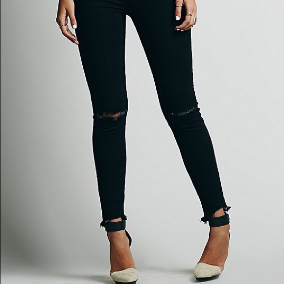 Free People Denim - Free People Destroyed Ankle Skinny