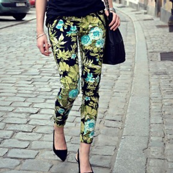 Floral Black Green Blue Cropped Skinny Jeans