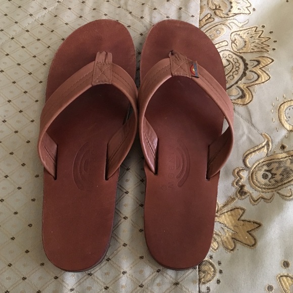 Like new. Worn a hand full times.