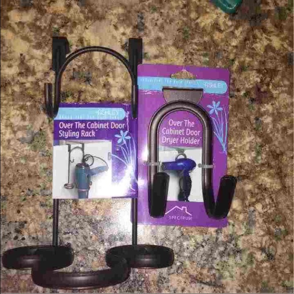 Hair styling tool rack