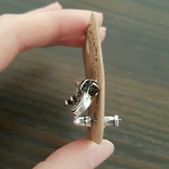 Gun and Bullet Earrings(Lowest) - Picture 3 of 4