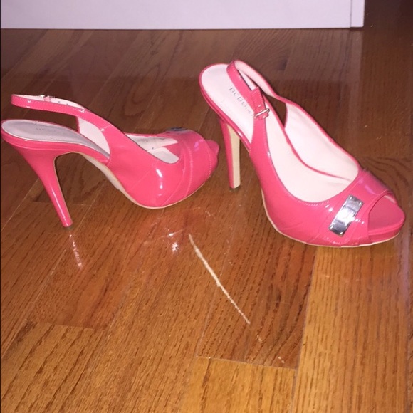 Coral heels