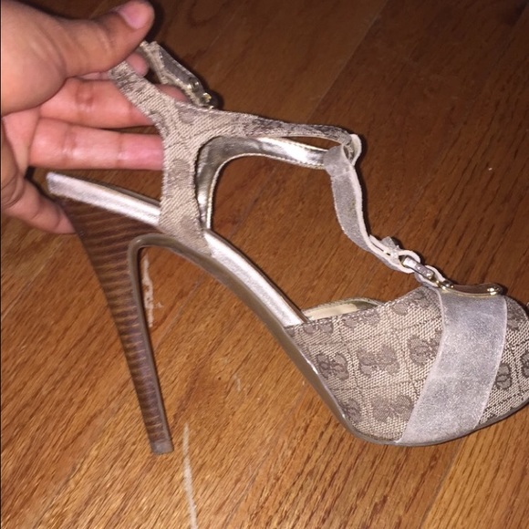 Guess heels - Picture 3 of 3