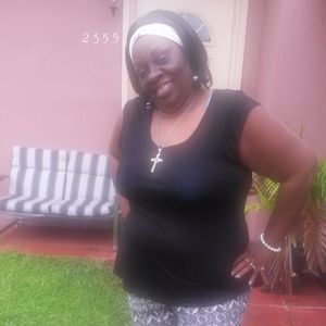 Meet your Posher, Shirley