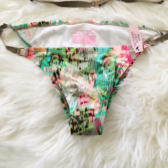 NWT VS Strappy hottie halter abstract bikini - Picture 4 of 4