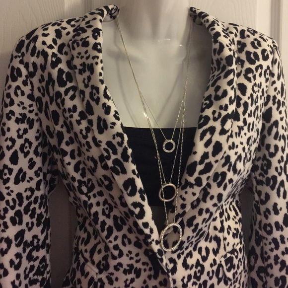 Casual Jacket - Picture 2 of 4