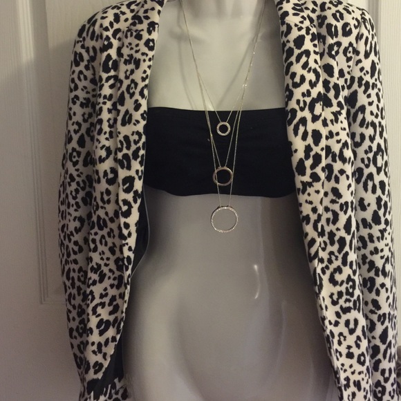 Casual Jacket - Picture 3 of 4