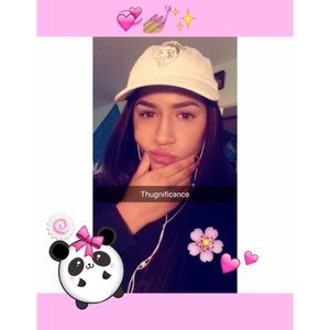 Meet your Posher, Ayonna