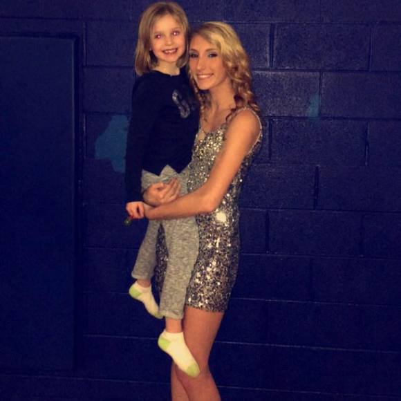 Meet your Posher, Saige - Picture 1 of 1