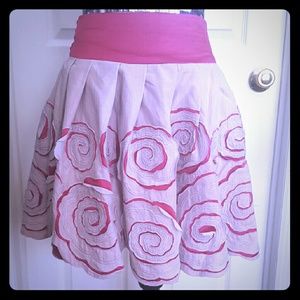 Rose cut out scalloped skirt