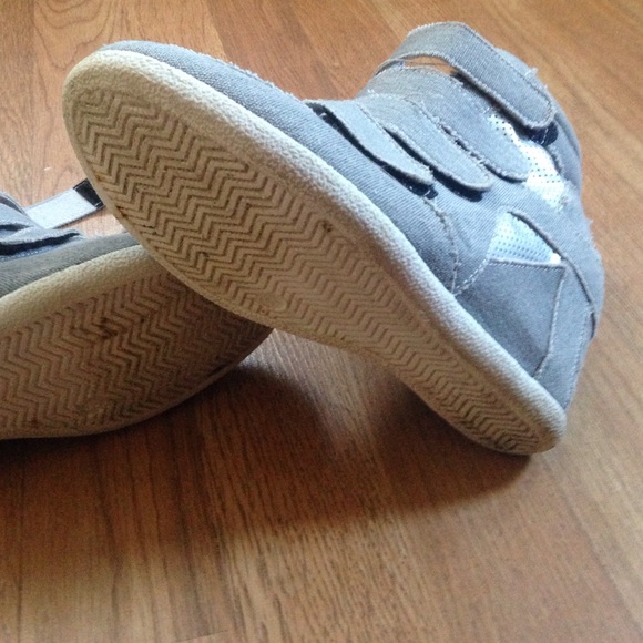 Sneaker Wedges - Picture 3 of 4