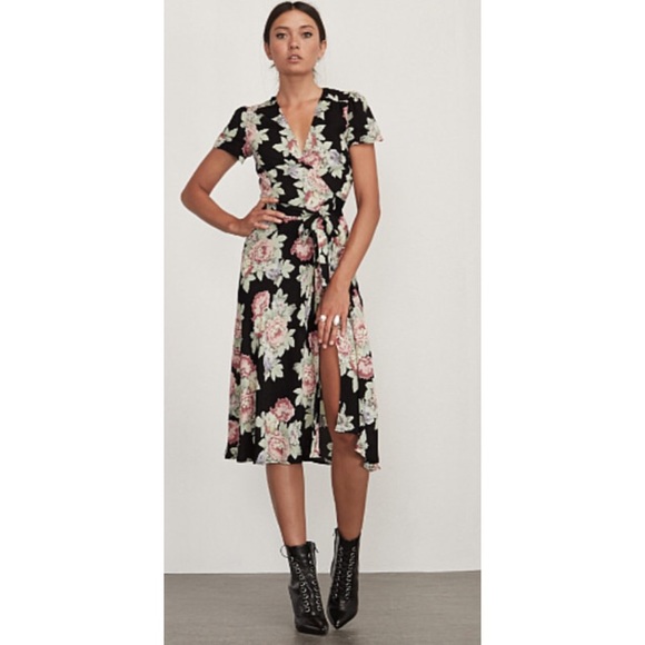 Reformation Dresses & Skirts - 🌾HP 🌿V🌿 Reformation Linda wrap dress