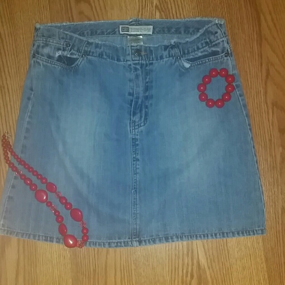 Denim skirt