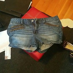 American eagle Jean shorts
