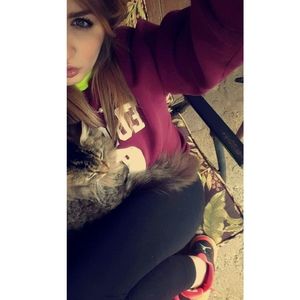 Meet your Posher, Michaela