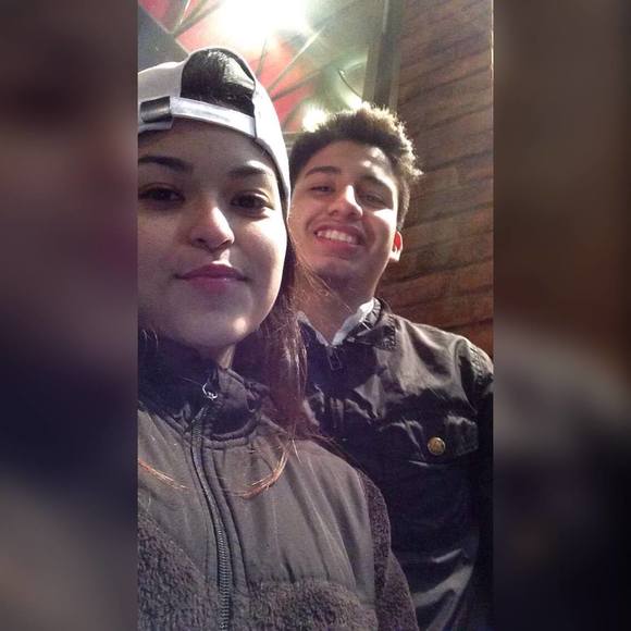 Meet your Posher, Sandy - Picture 1 of 1