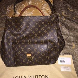 SOLD - Louis Vuitton Metis bag - Authentic