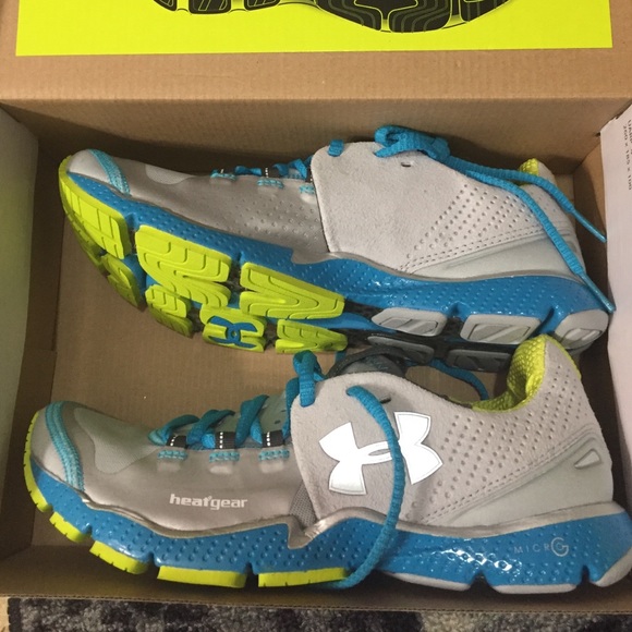 Never worn under armor shoes!