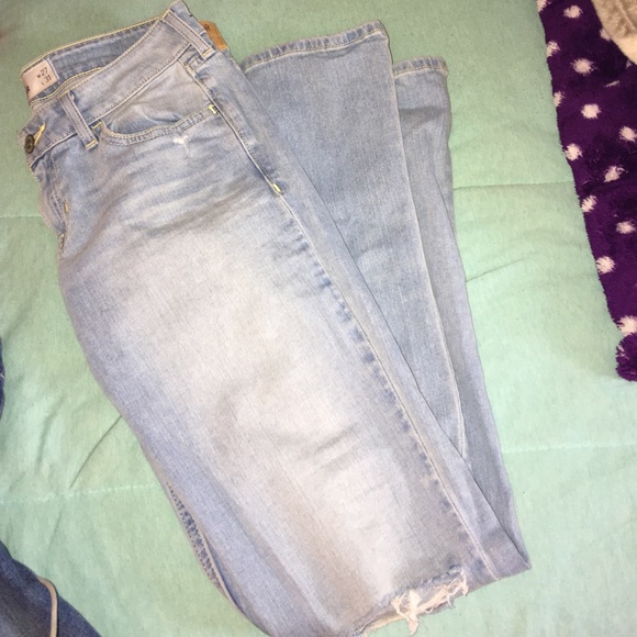 Hollister jeans