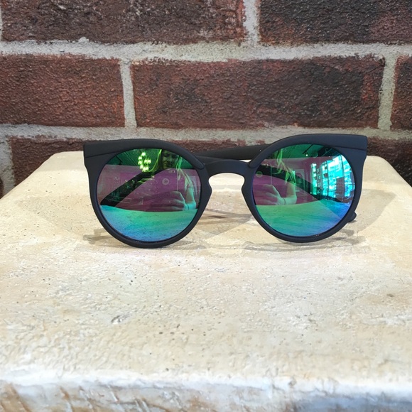 Quay Kosha sunglasses