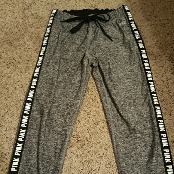 VS Pink Ultimate Legging