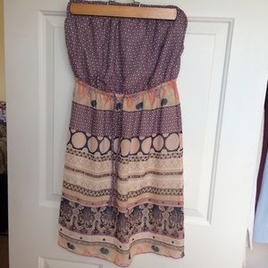 Mudd Dresses & Skirts - Cute Spring Strapless Dress! Mudd Dresses & Skirts - Cute Spring Strapless Dress!