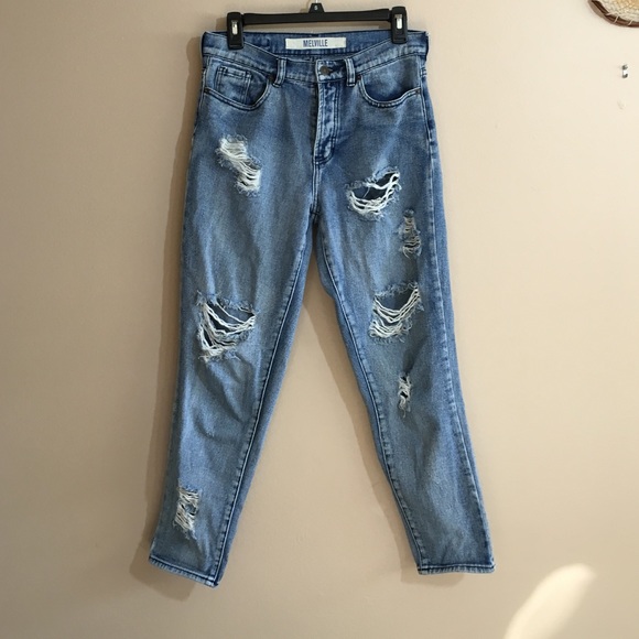 Brandy Melville Boyfriend Jeans