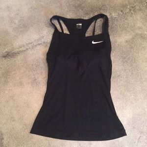 Nike FITDRY Top