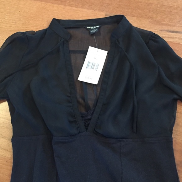 Guess Sheer Black Top - Picture 2 of 2