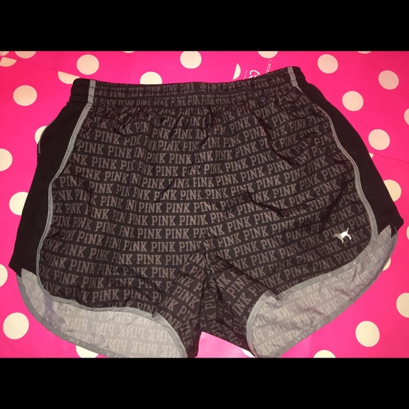 VICTORIAS SECRET PINK BLACK PATTERN TRACK SHORT M