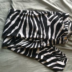 Zebra jeans