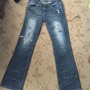Distressed jeans size 13