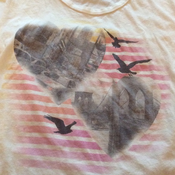 Cute top💗 - Picture 2 of 2