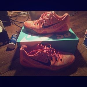 Peach cream Kobe's