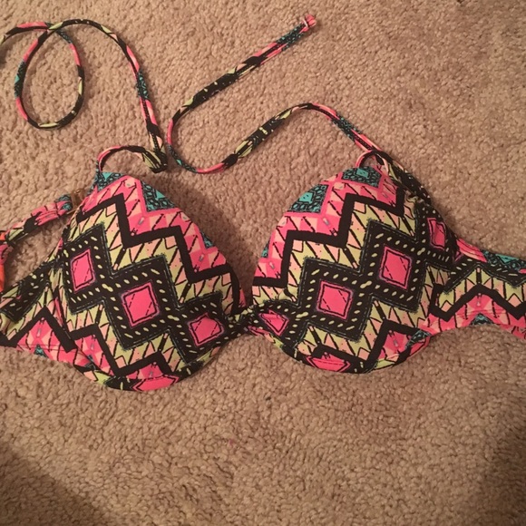 Bathing suit top