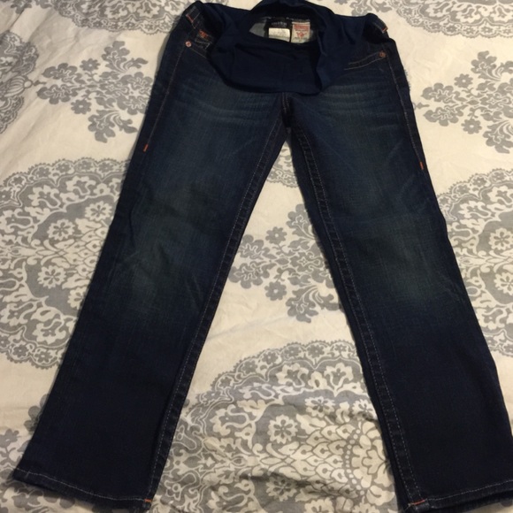 True Religion Ankle/cropped Maternity Jeans