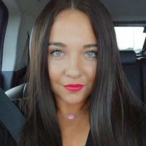 Meet your Posher, Sydney