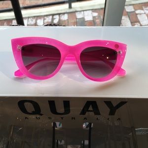 Quay kitti sunglasses