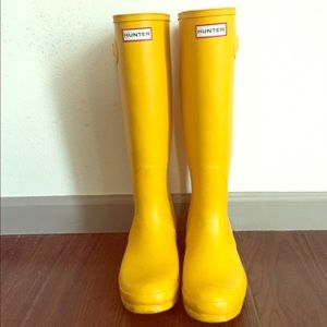 Yellow Hunter Rain Boots size 9