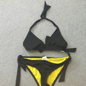 Hurley black bikini