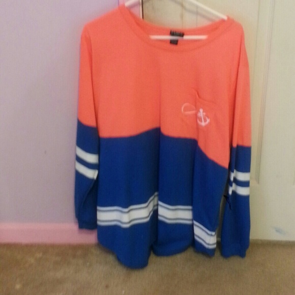 Brand new long sleeve shirt