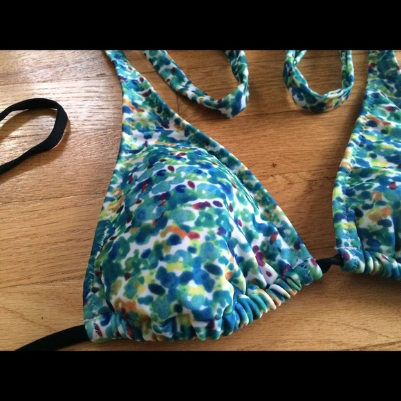 <<  Blue Green String Bikini Top!! >>