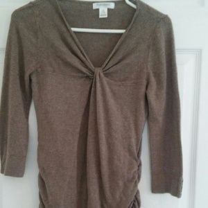 Maternity 3/4 sleeve sweater
