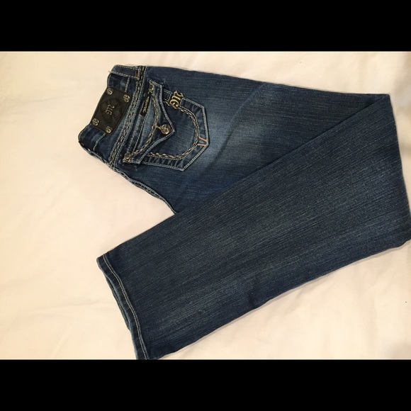 In excellent condition Miss Me jeans size 26