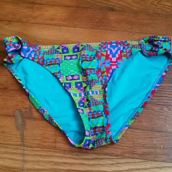 Bikini bottoms
