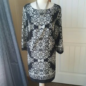 Beautiful print shift dress