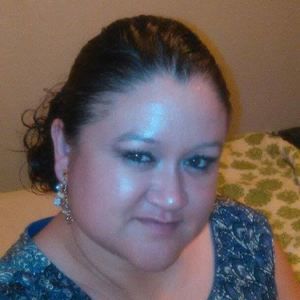 Meet your Posher, Claudia